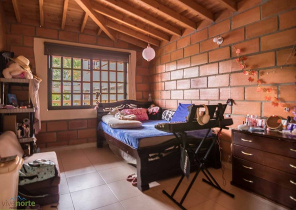 vivenorte, vereda jamundi girardota, girardota fincas, casa campestre girardota, propiedad raiz, venta finca, venta casa campestre medellin
