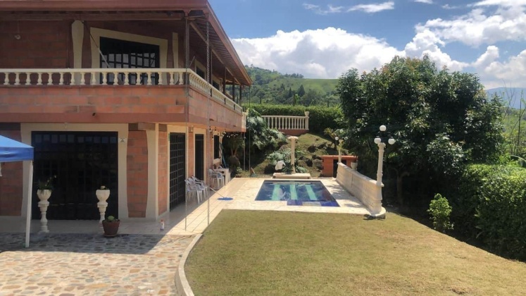 vivenorte, vereda jamundi girardota, girardota fincas, casa campestre girardota, propiedad raiz, venta finca, venta casa campestre medellin